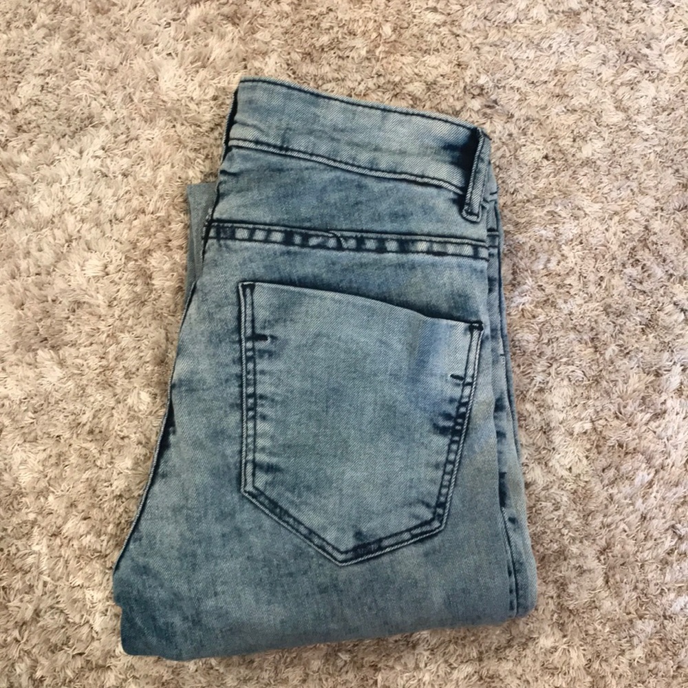 Acid Wash Skinny Jeans